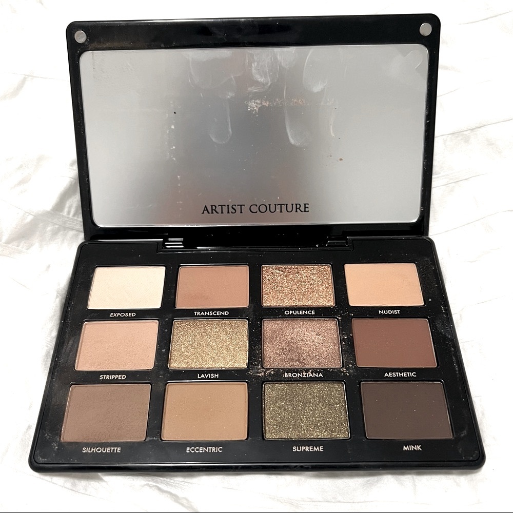 ARTIST COUTURE Supreme nudes eyeshadow palette